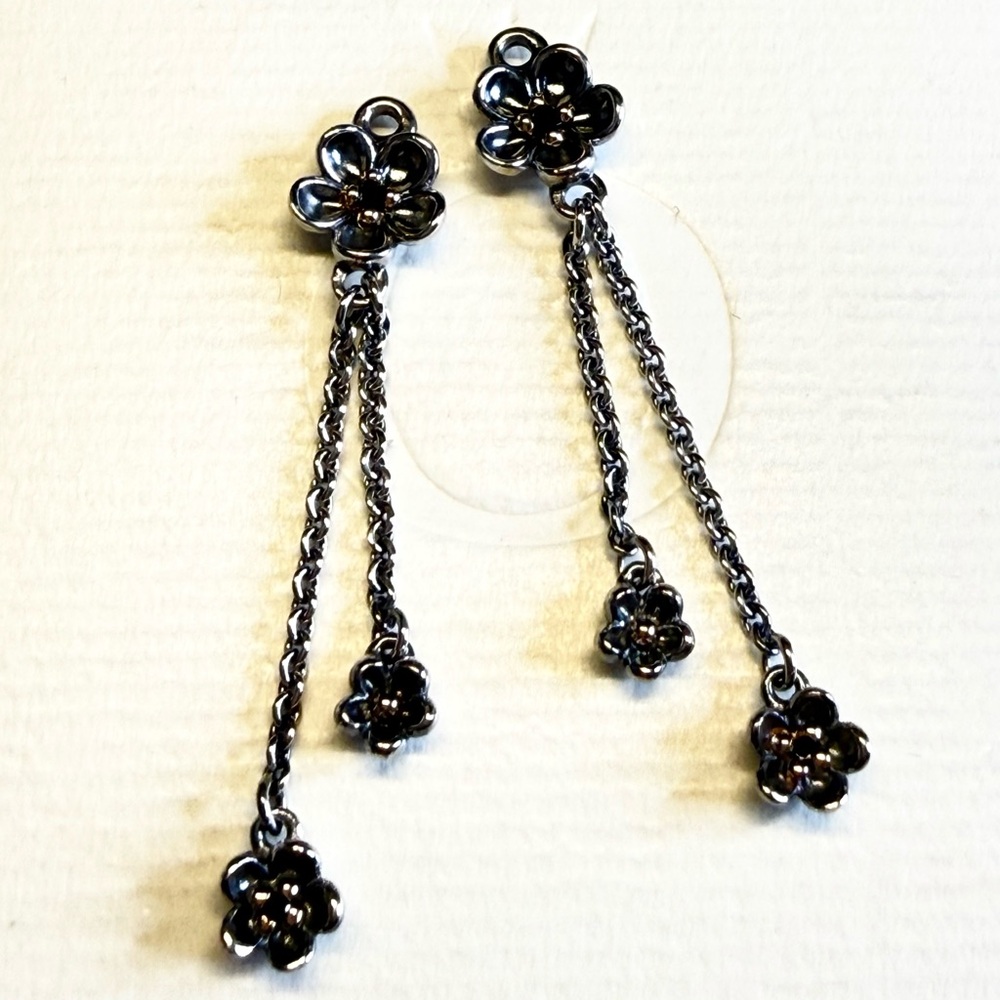 Pandora Forever Bloom Black Spinel TT earrings 290666SPB - Picture 6 of 7